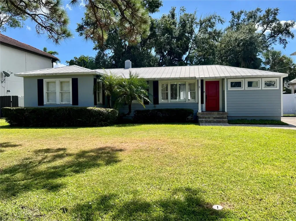 4220 W Sevilla Street Tampa FL 33629