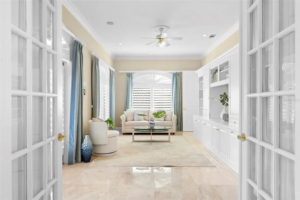 6199 54th Street S St Petersburg FL 33715
