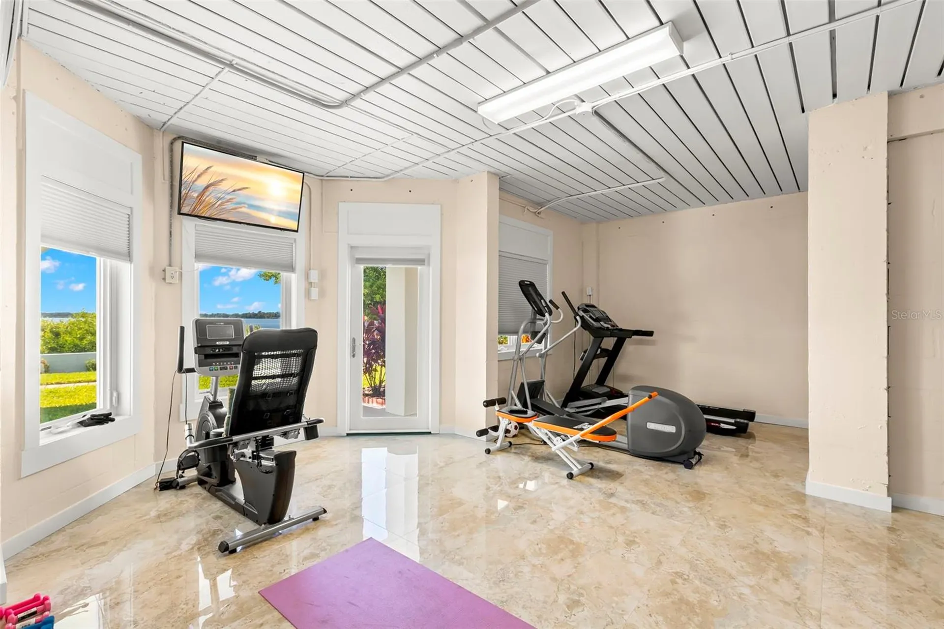 6199 54th Street S St Petersburg FL 33715