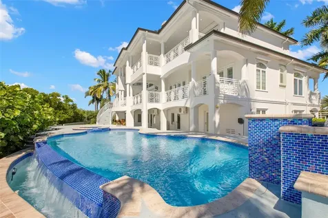 6199 54th Street S St Petersburg FL 33715