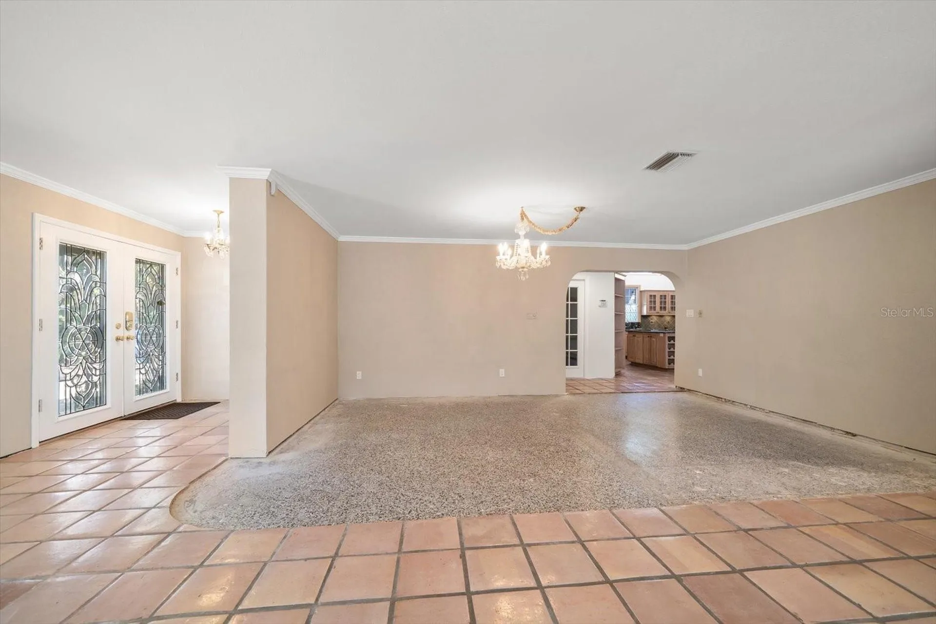 3033 82nd Way N St Petersburg FL 33710