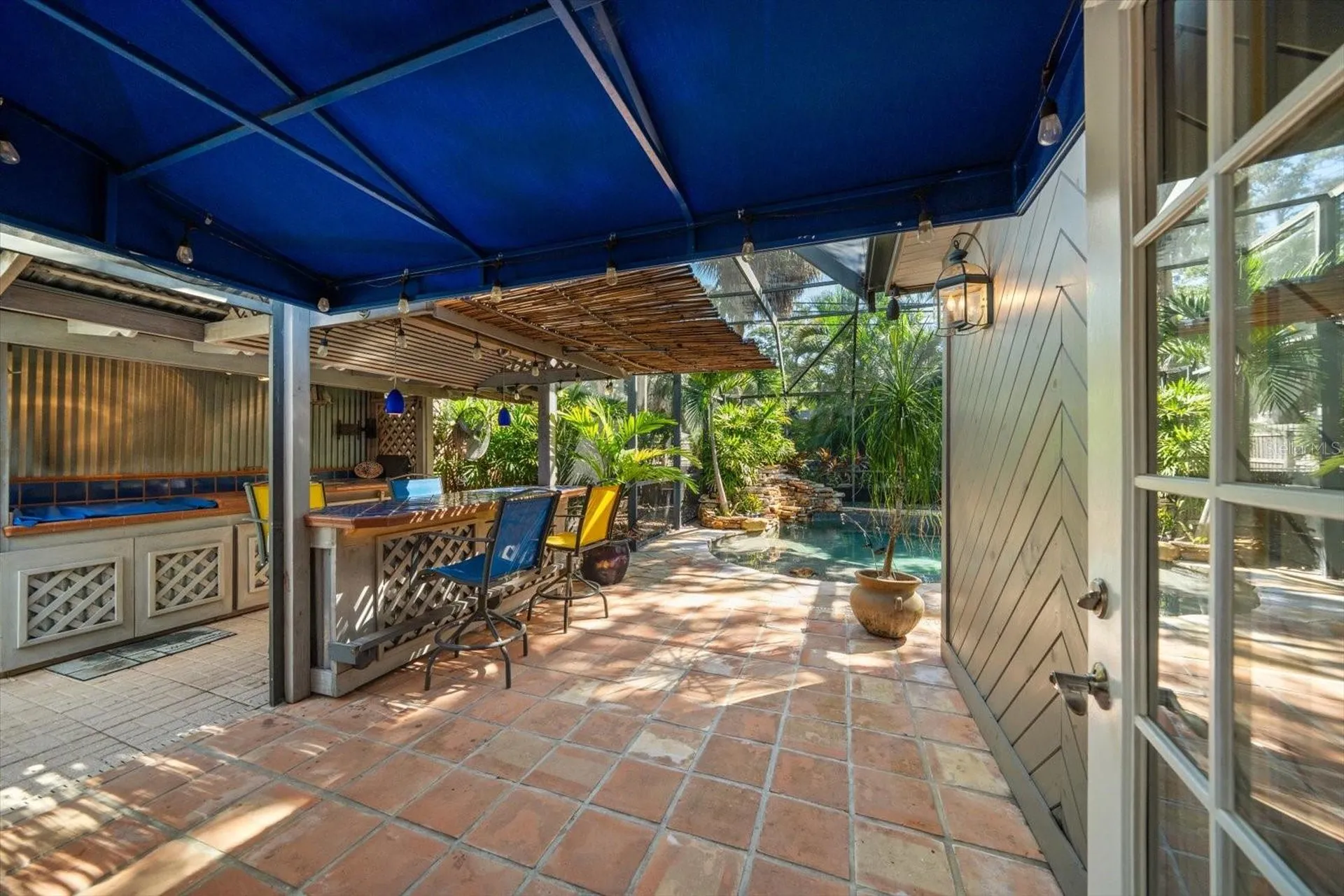 3033 82nd Way N St Petersburg FL 33710