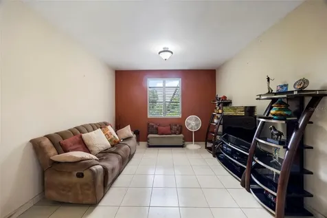 Calle 1 B-6, Lomas Del Sol Dev. Guaynabo PR 00971