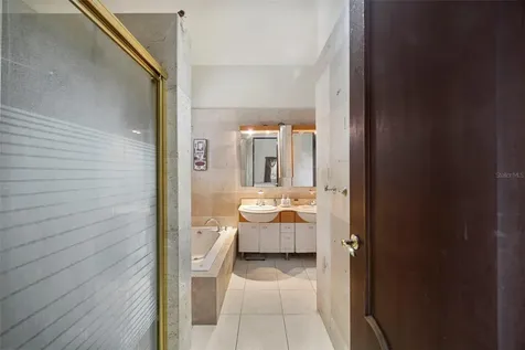 Calle 1 B-6, Lomas Del Sol Dev. Guaynabo PR 00971