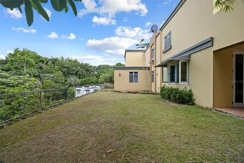 Calle 1 B-6, Lomas Del Sol Dev. Guaynabo PR 00971