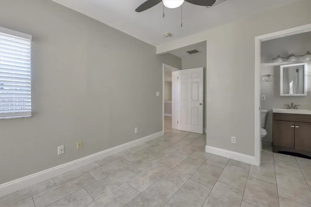 3815 1st Avenue N St Petersburg FL 33713