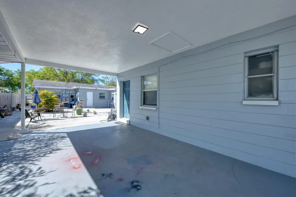 3815 1st Avenue N St Petersburg FL 33713