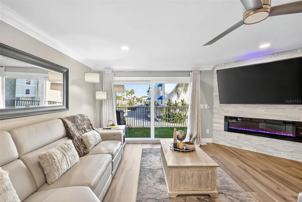 745 Pinellas Bayway S Tierra Verde FL 33715
