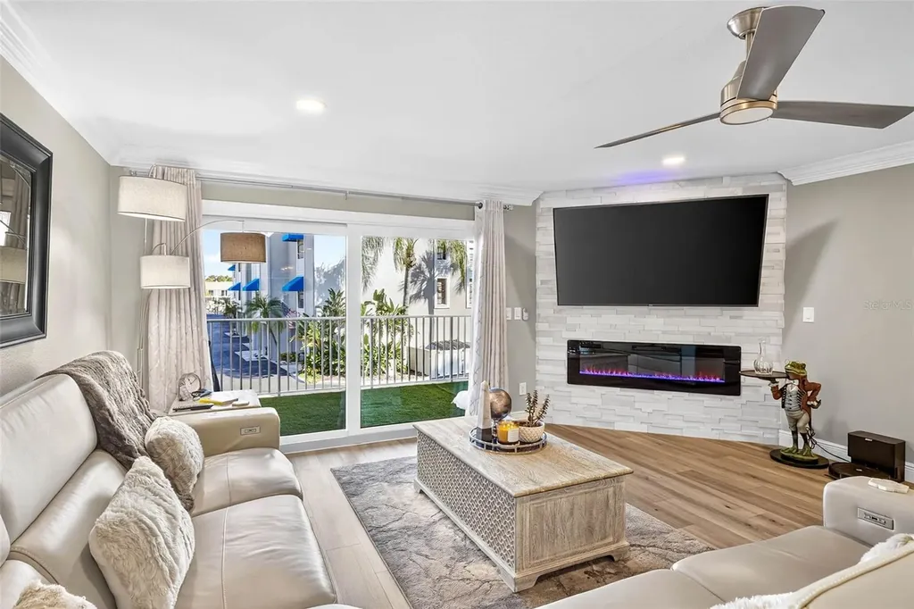 745 Pinellas Bayway S Tierra Verde FL 33715