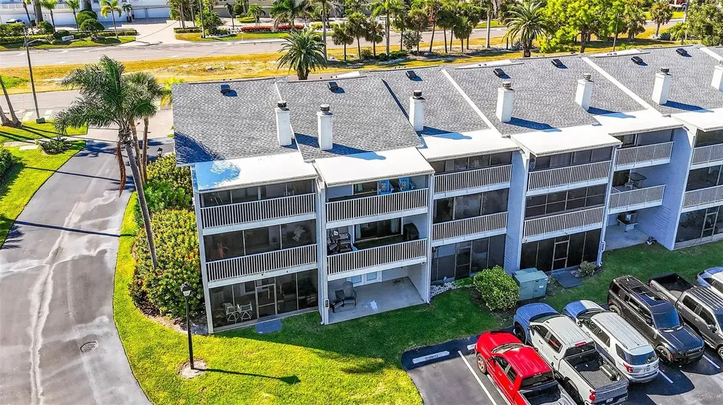745 Pinellas Bayway S Tierra Verde FL 33715
