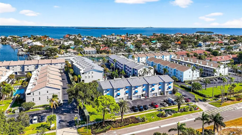 745 Pinellas Bayway S Tierra Verde FL 33715