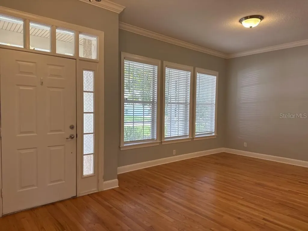 3307 W Corona Street Tampa FL 33629