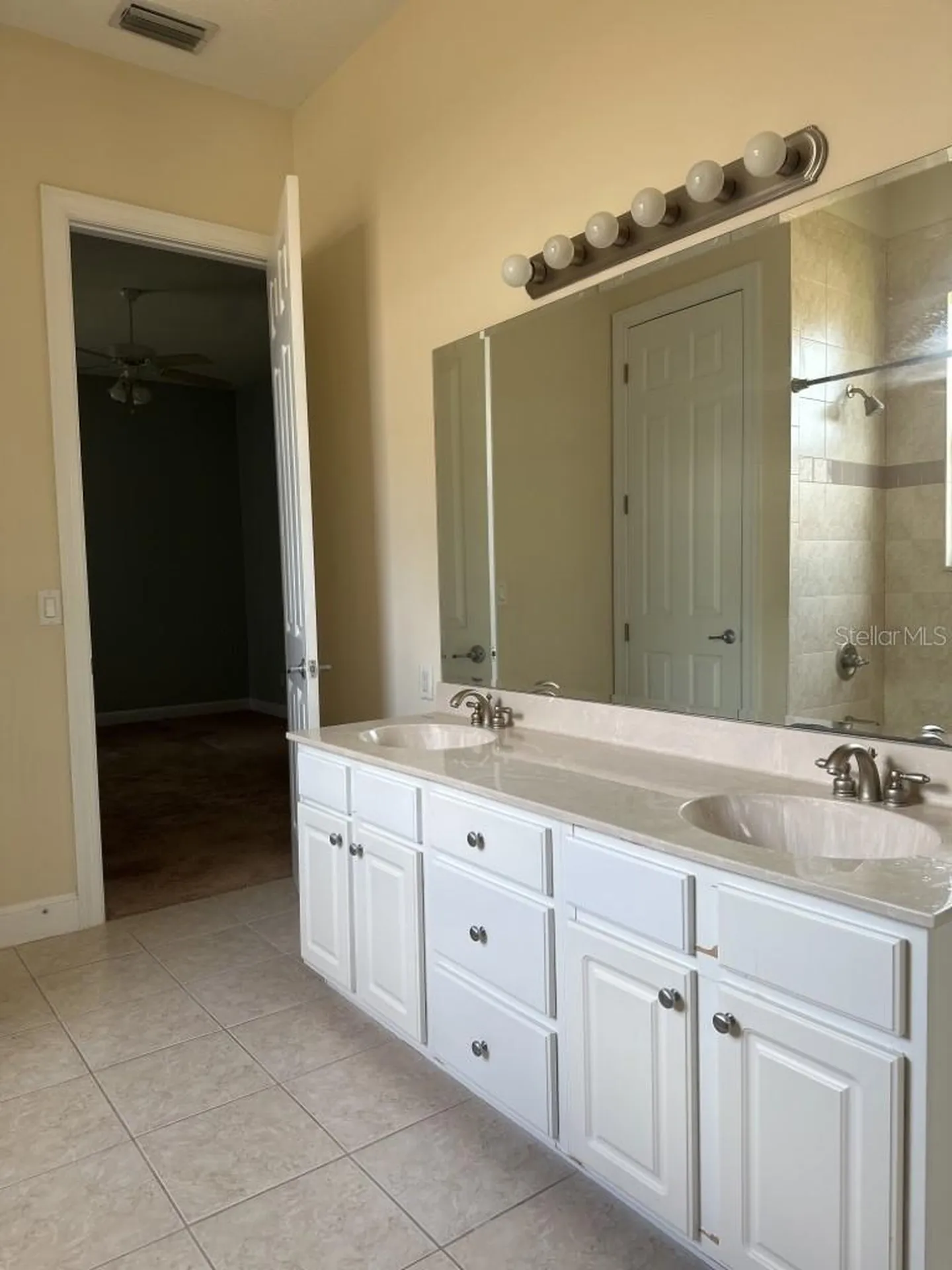 3307 W Corona Street Tampa FL 33629