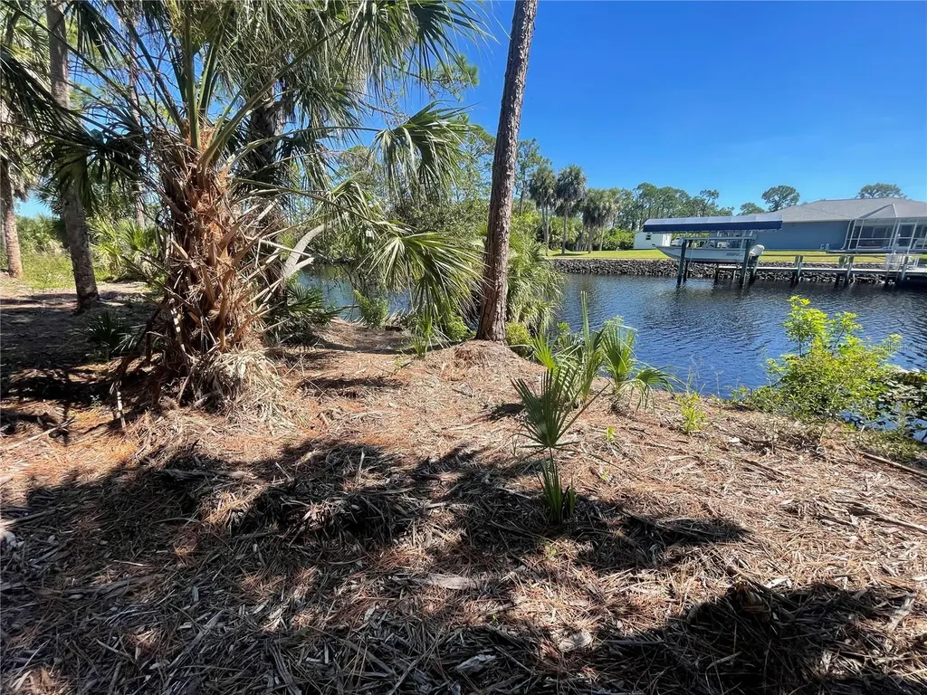 1221 Underhill Circle Port Charlotte FL 33953