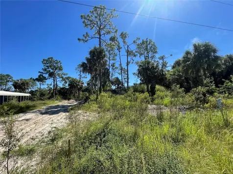 1221 Underhill Circle Port Charlotte FL 33953
