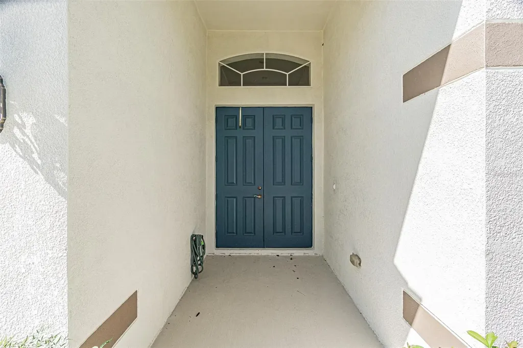 9506 Rolling Circle San Antonio FL 33576