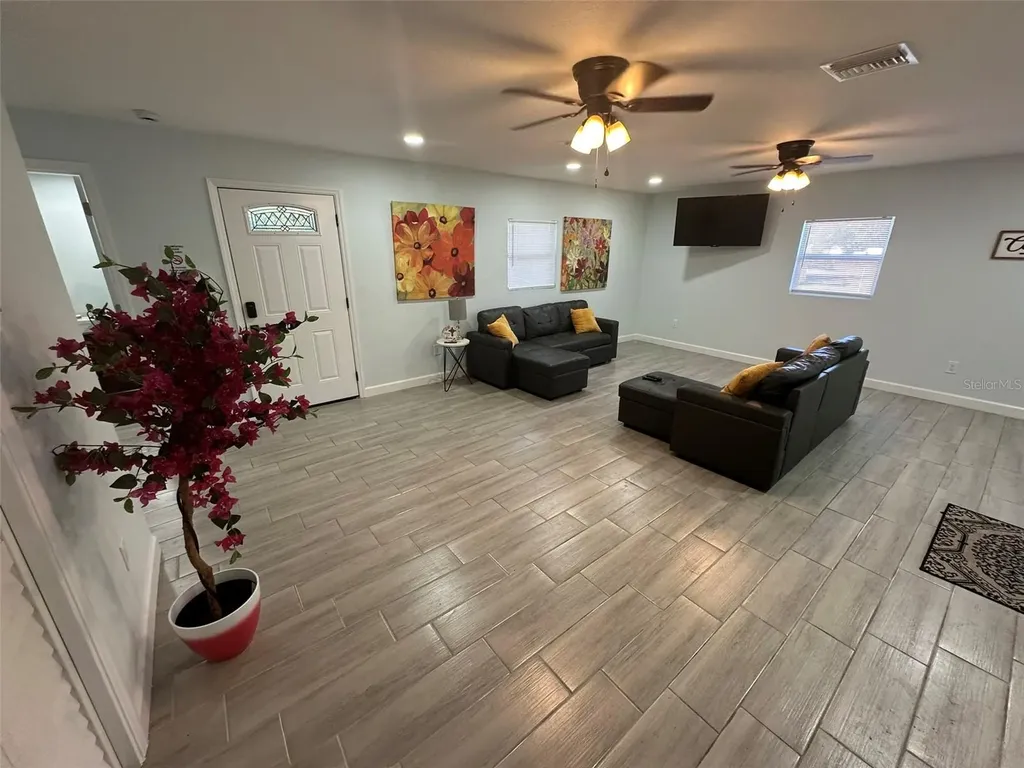 16903 Hanna Road Lutz FL 33549