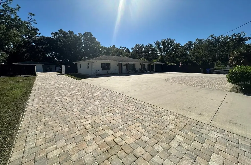 16903 Hanna Road Lutz FL 33549