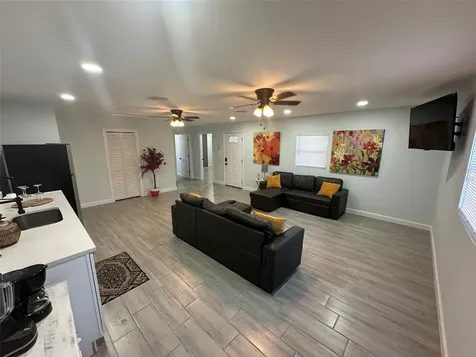 16903 Hanna Road Lutz FL 33549