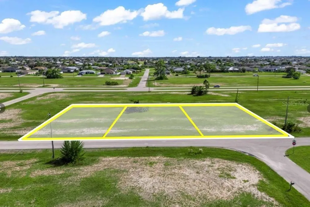 514 NW 16th Terrace Cape Coral FL 33993