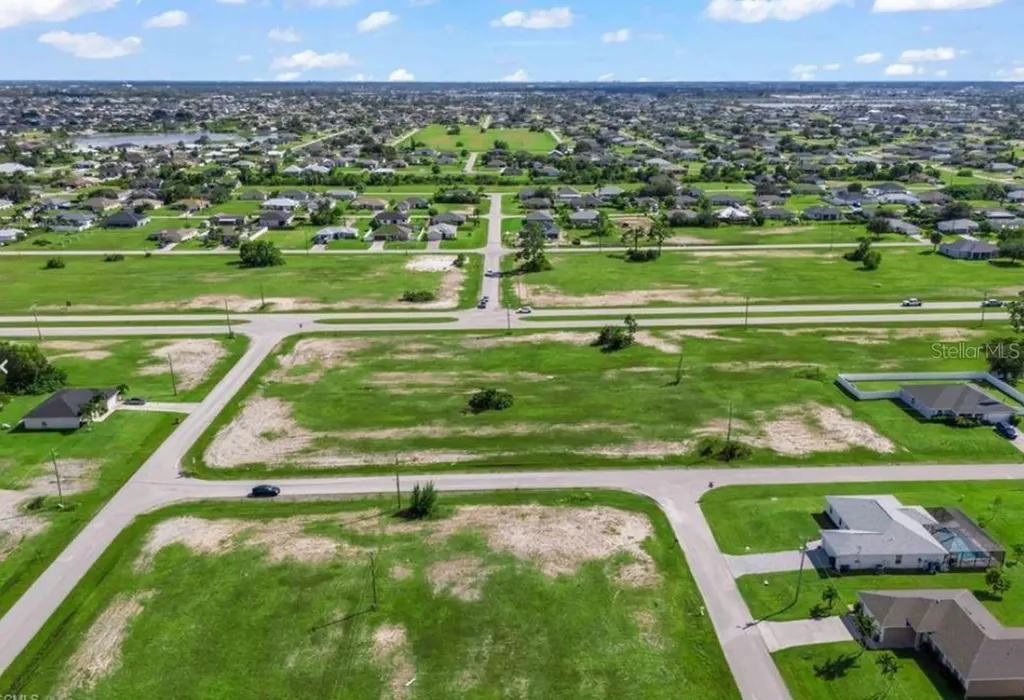 514 NW 16th Terrace Cape Coral FL 33993