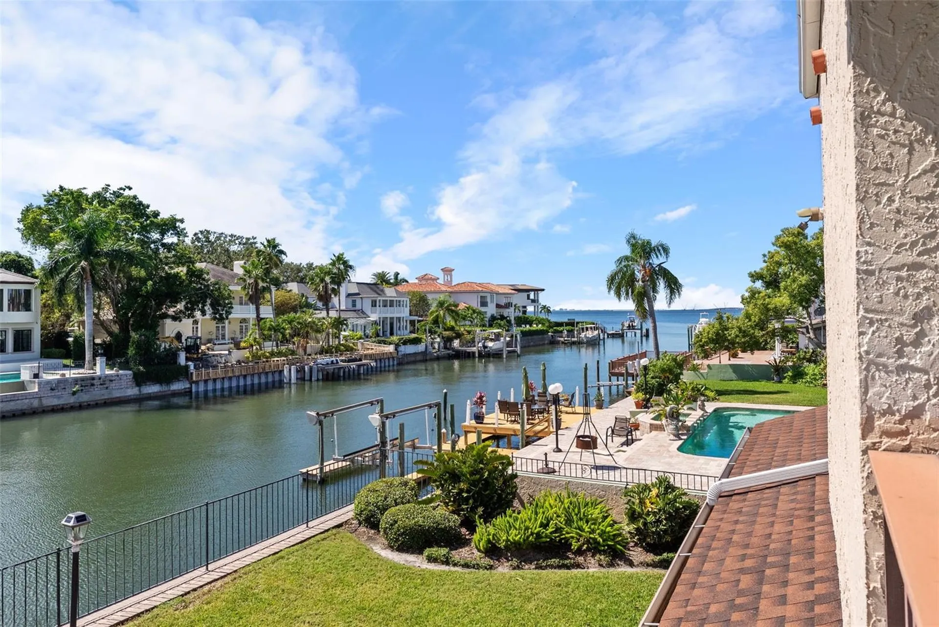 4922 W Bay Way Place Tampa FL 33629
