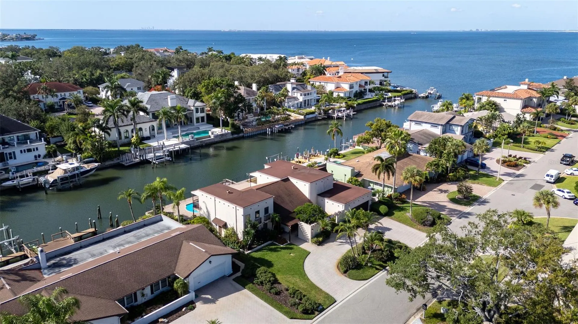 4922 W Bay Way Place Tampa FL 33629