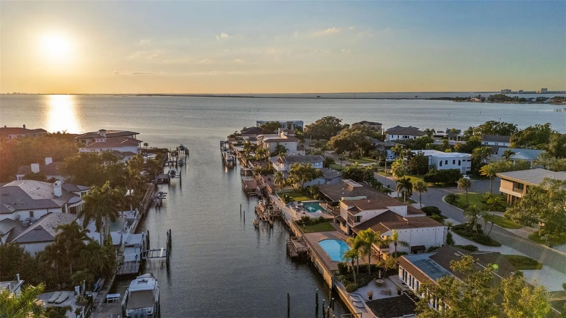 4922 W Bay Way Place Tampa FL 33629