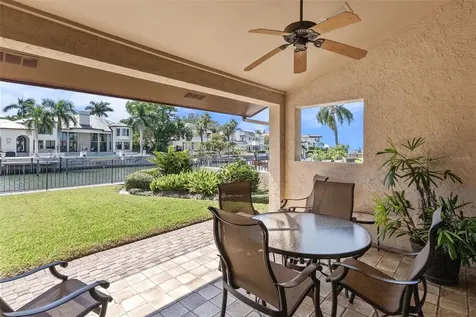 4922 W Bay Way Place Tampa FL 33629