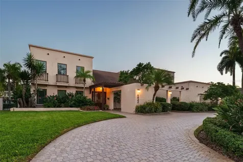 4922 W Bay Way Place Tampa FL 33629