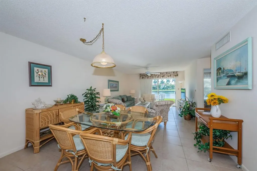 6050 Bahia Del Mar Circle St Petersburg FL 33715