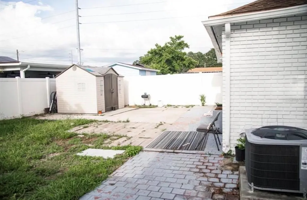 2503 W Marquette Avenue Tampa FL 33614