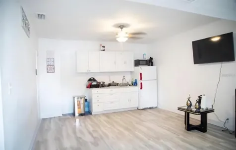 2503 W Marquette Avenue Tampa FL 33614