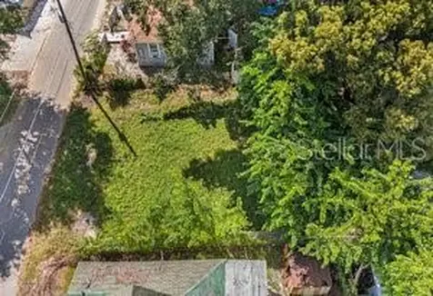 2304 N Grove Avenue Tampa FL 33602