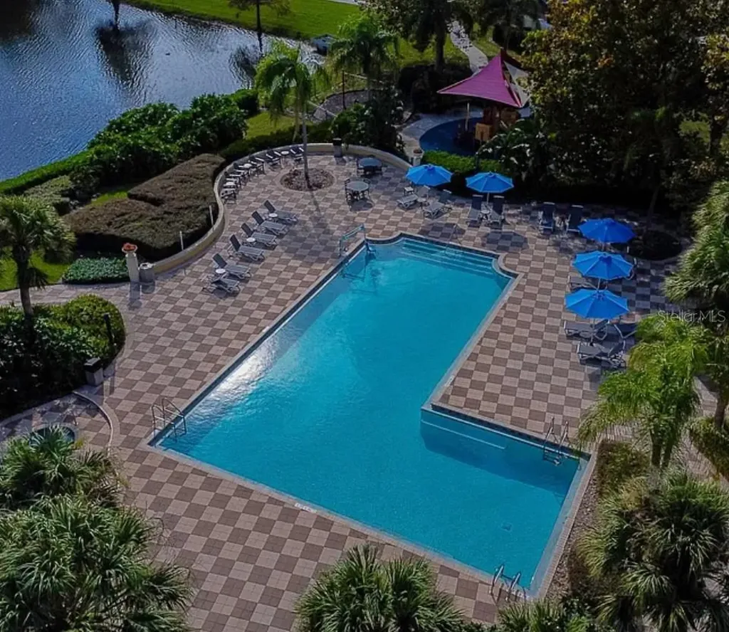 3024 Secret Lake Drive Kissimmee FL 34747