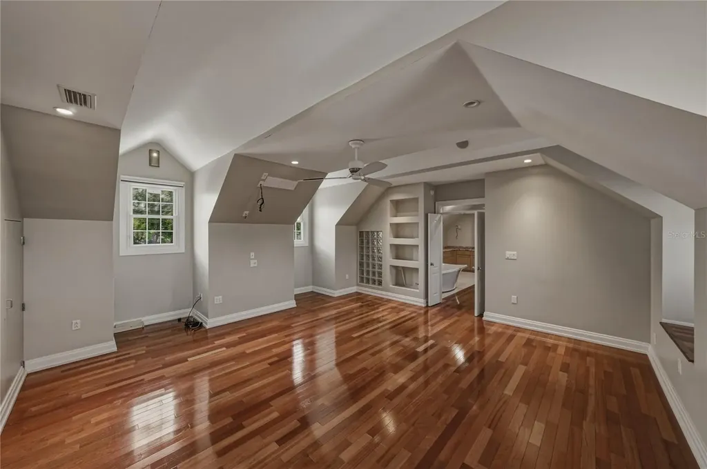 3001 W San Rafael Street Tampa FL 33629