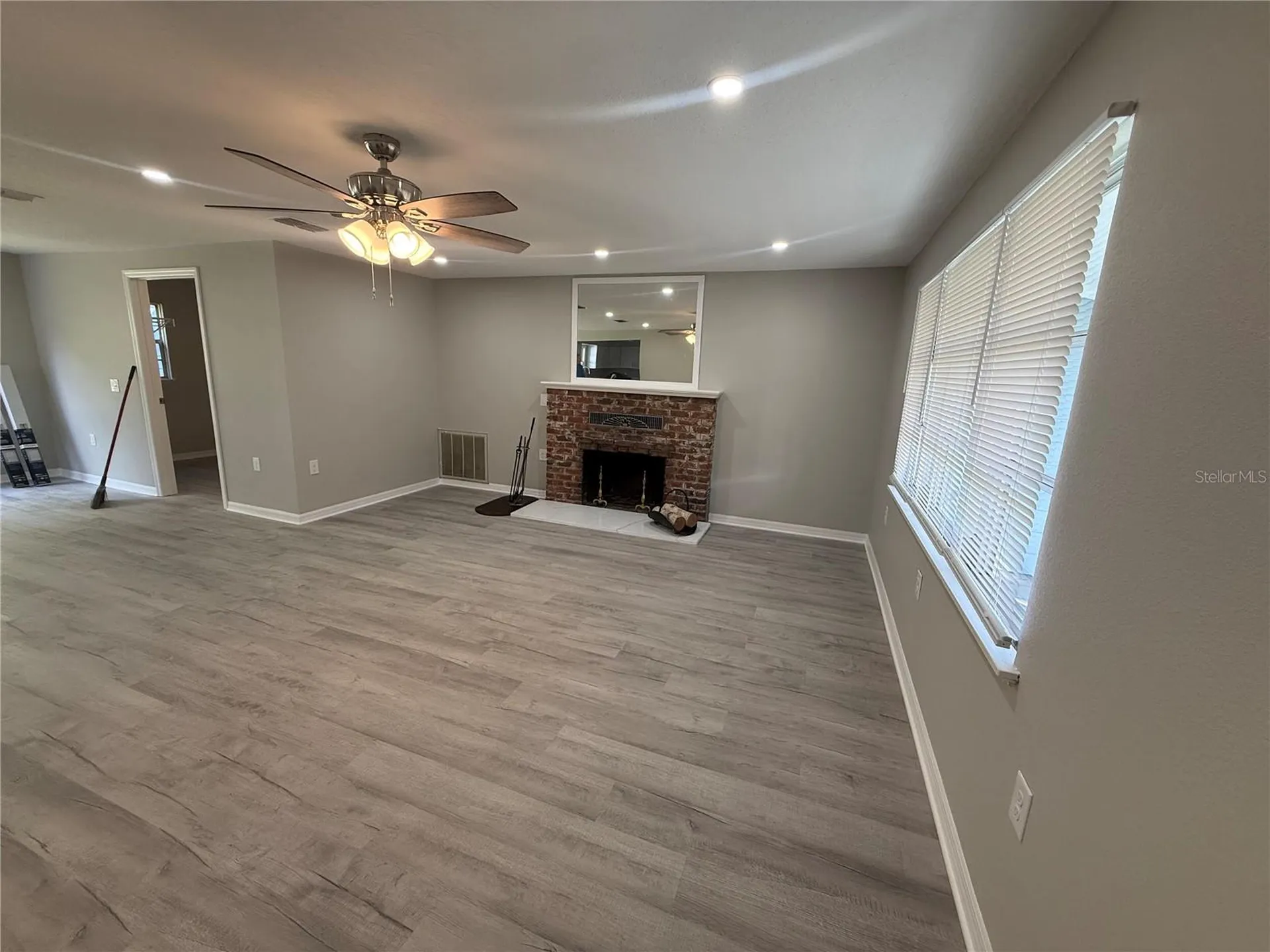 13340 Lewis Gallagher Road Dover FL 33527