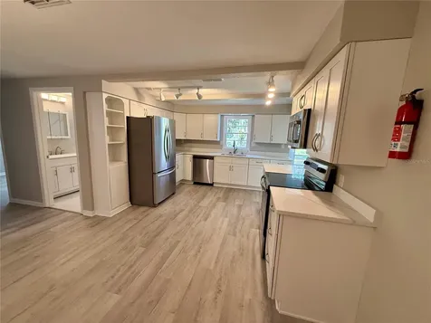 13340 Lewis Gallagher Road Dover FL 33527