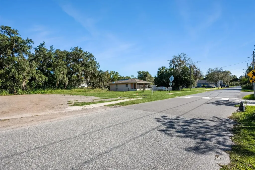 323 E Franklin Street Oviedo FL 32765