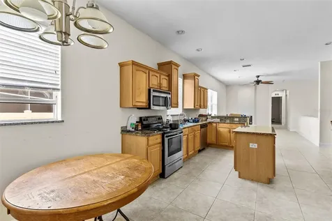 4116 Woodacre Lane Tampa FL 33624