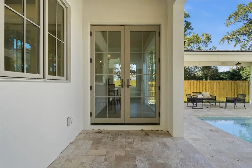 15 E Hazel Street Orlando FL 32804