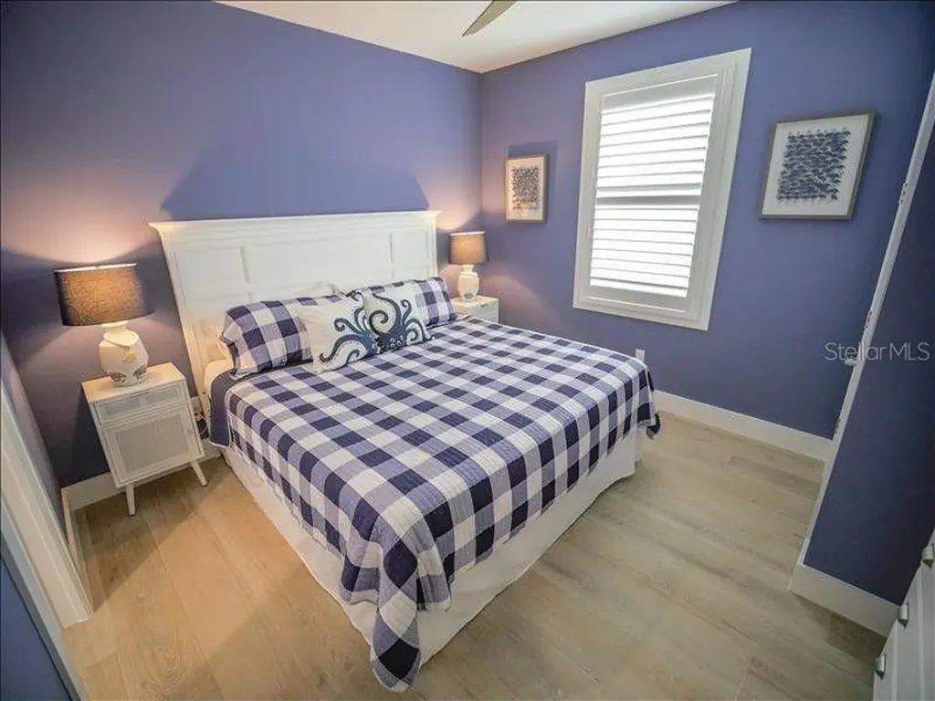 2305 Avenue C Bradenton Beach FL 34217