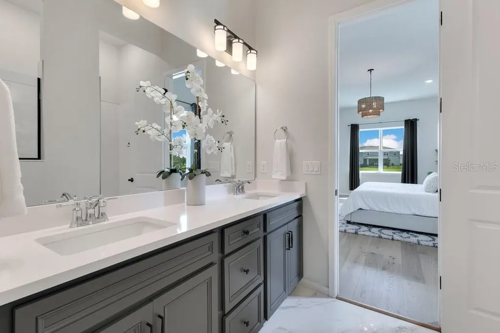 13461 Panama Beach Court Orlando FL 32827