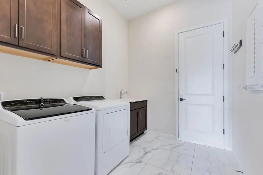 13461 Panama Beach Court Orlando FL 32827