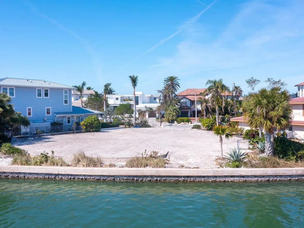 894 Freeling Drive Sarasota FL 34242