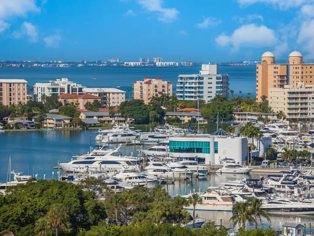 894 Freeling Drive Sarasota FL 34242
