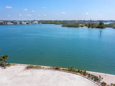 894 Freeling Drive Sarasota FL 34242