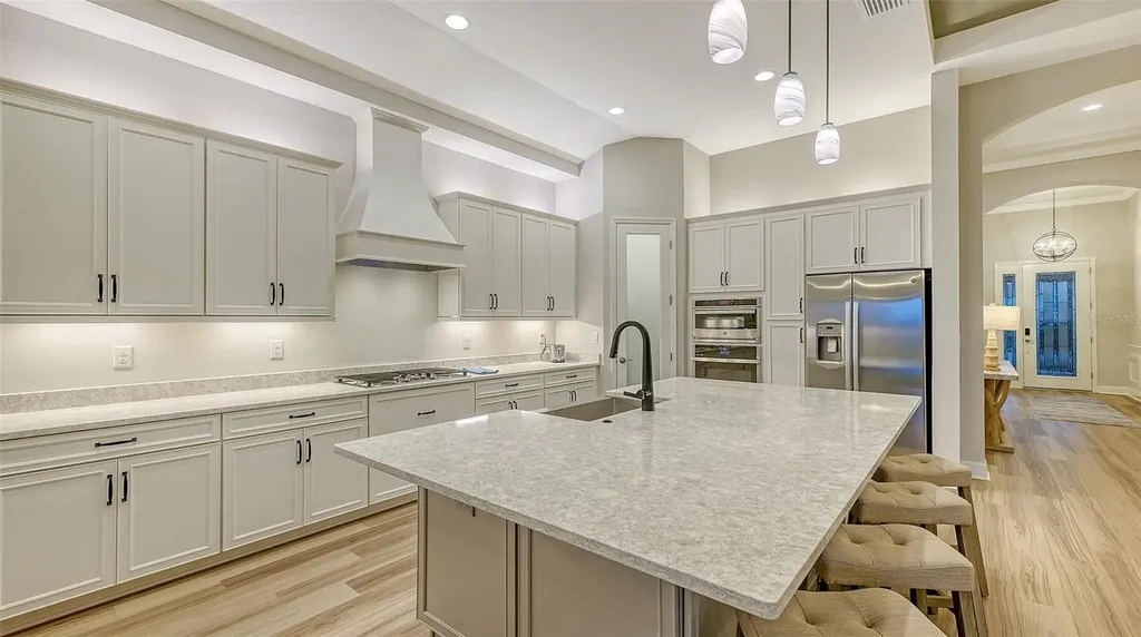 17811 Roost Place Bradenton FL 34211