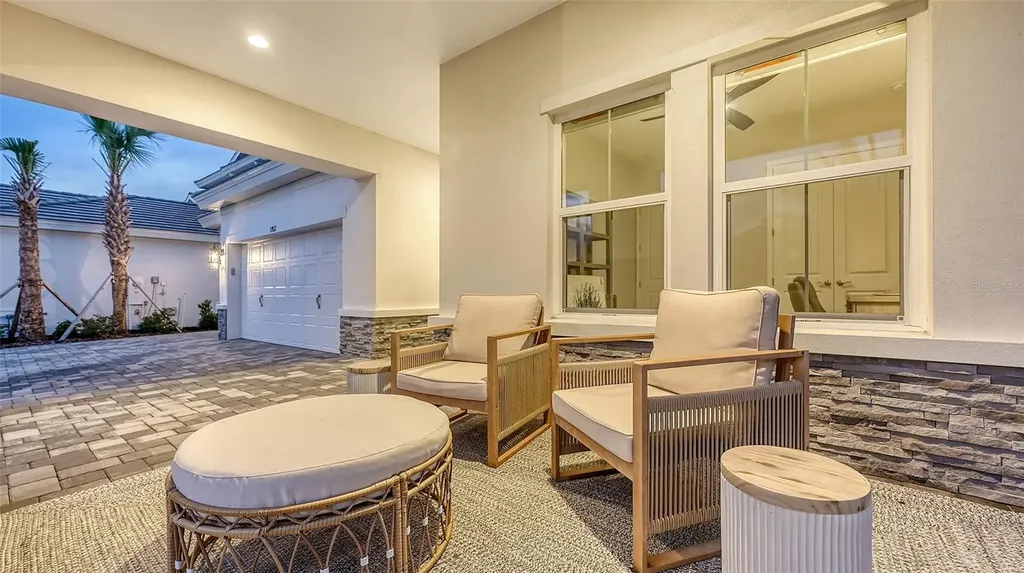 17811 Roost Place Bradenton FL 34211