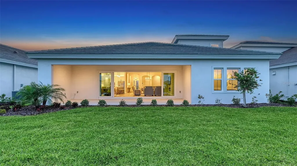 17811 Roost Place Bradenton FL 34211